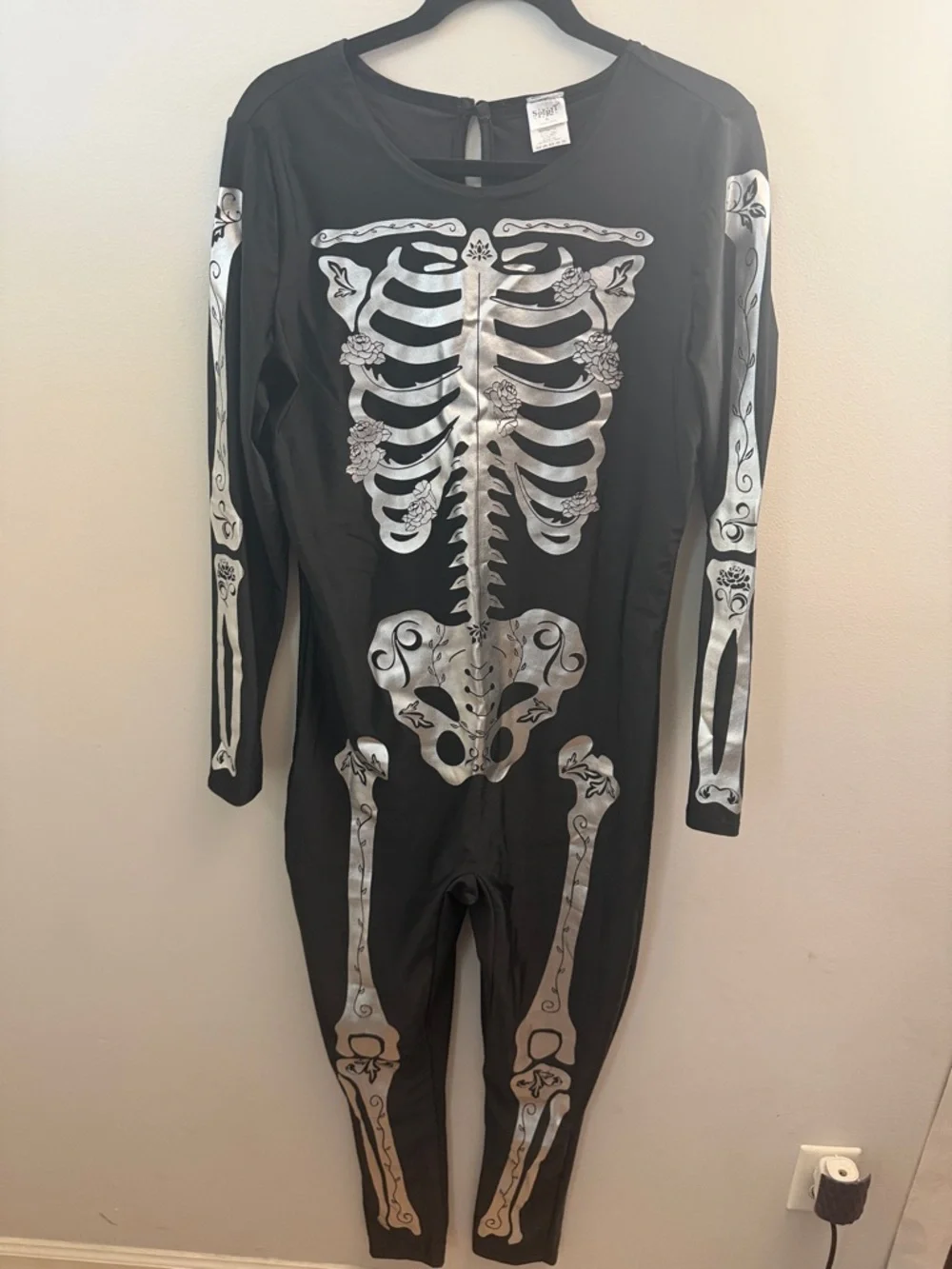 Like new!! Spirit Bonafide Beauty Catsuit - Picture 3 of 7